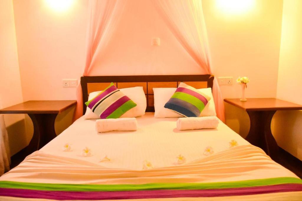 Turtles View Resort Тангале Екстериор снимка